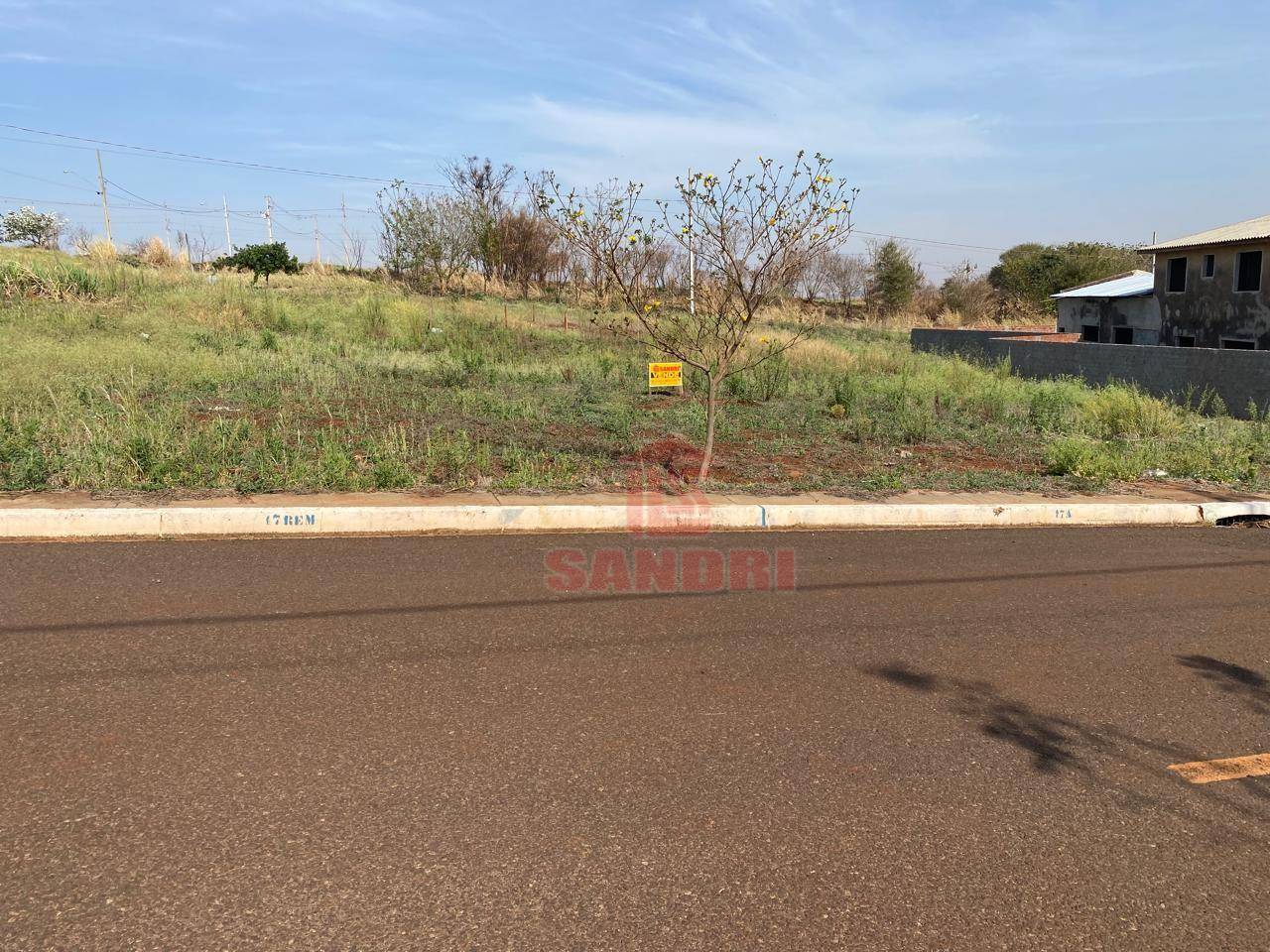 Loteamento e Condomínio, 153 m² - Foto 1