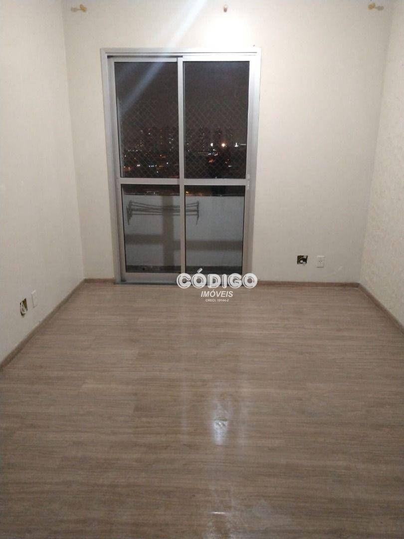 Apartamento à venda com 2 quartos, 56m² - Foto 1