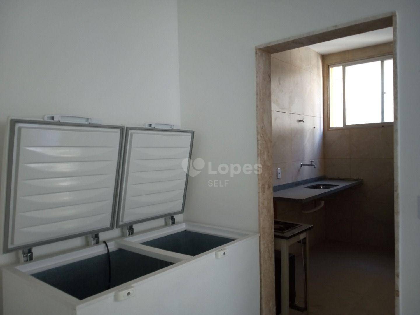 Apartamento à venda com 2 quartos, 67m² - Foto 8