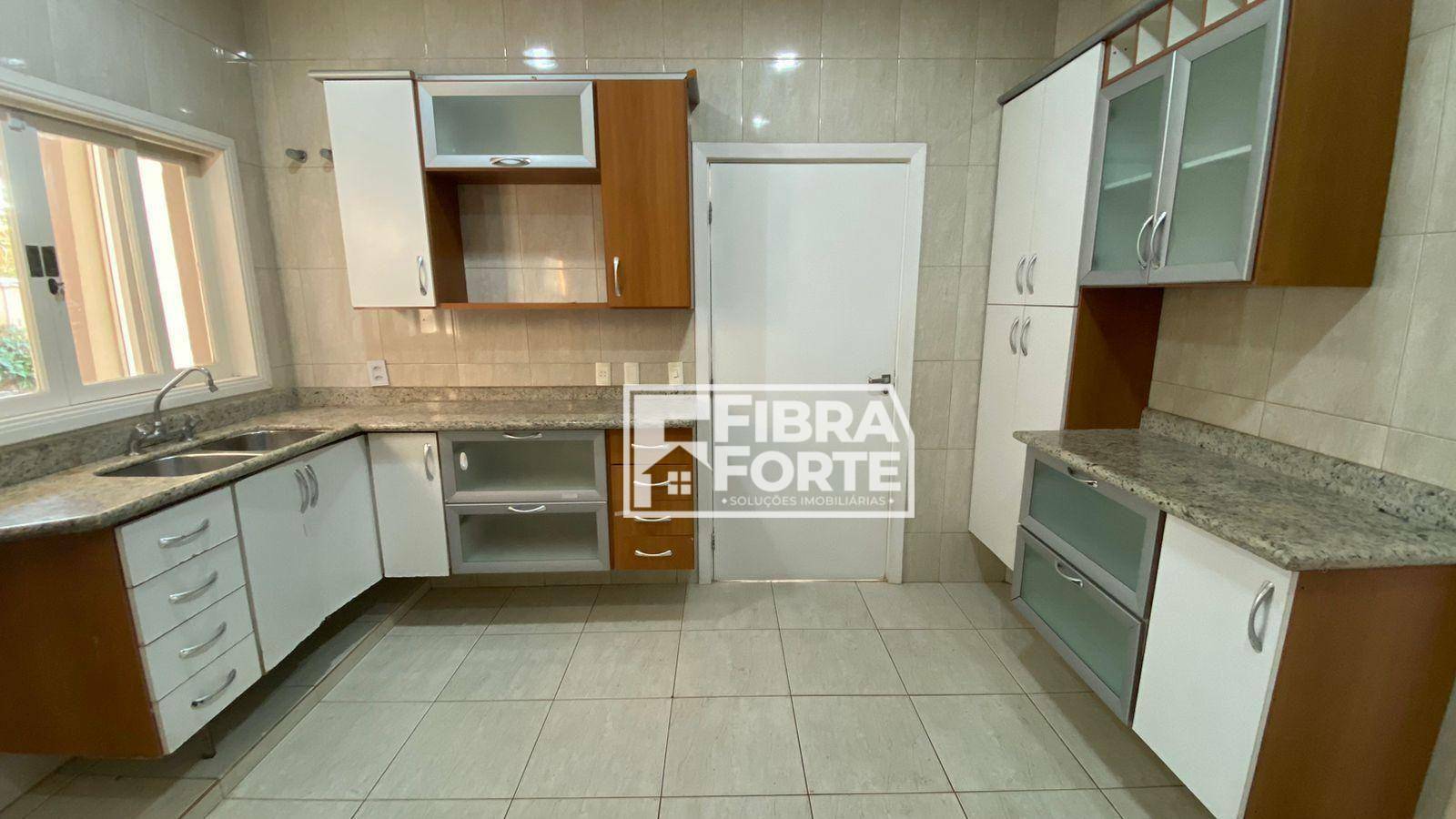 Casa de Condomínio à venda com 4 quartos, 356m² - Foto 14