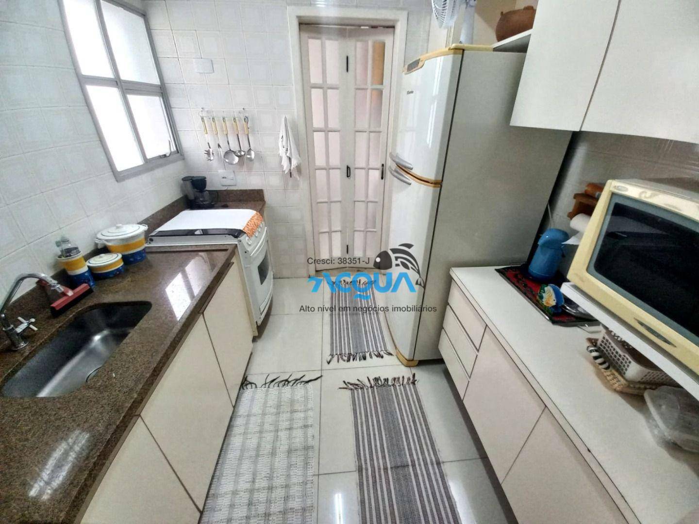 Apartamento à venda com 2 quartos, 85m² - Foto 2