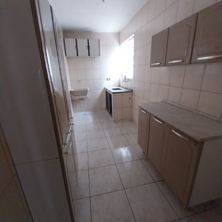 Sobrado à venda com 2 quartos, 60m² - Foto 7