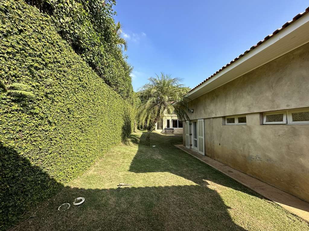 Casa de Condomínio à venda com 3 quartos, 380m² - Foto 41