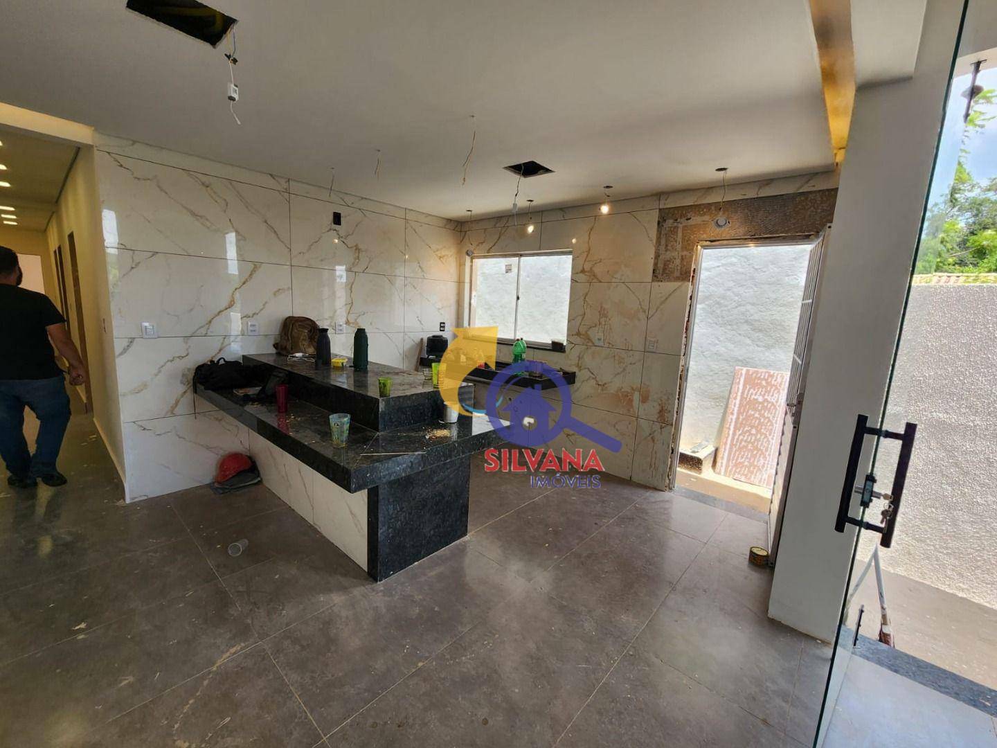 Casa à venda com 3 quartos, 90m² - Foto 18