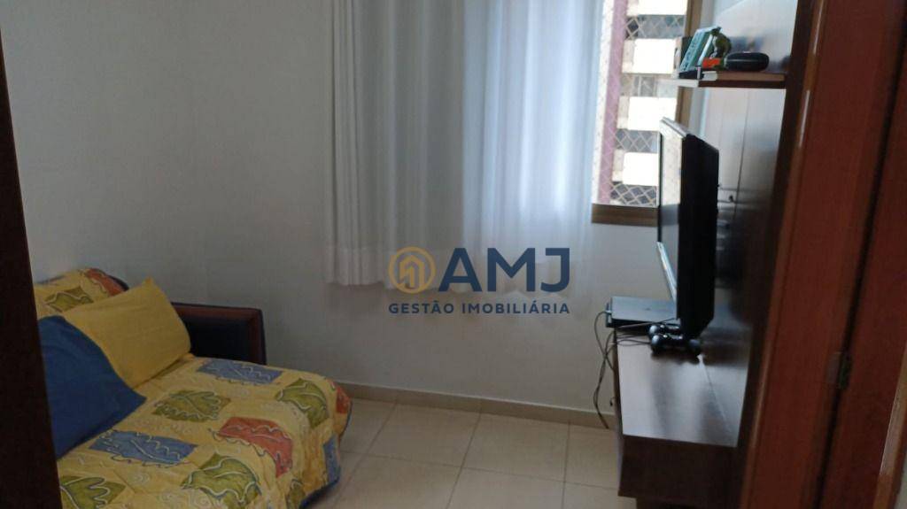 Apartamento à venda com 4 quartos, 147m² - Foto 16