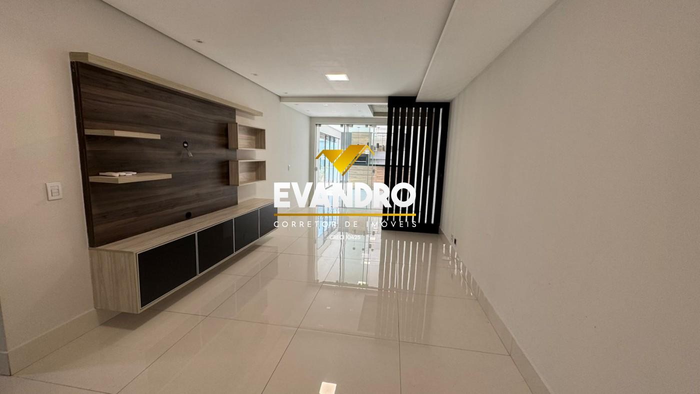 Casa de Condomínio à venda com 3 quartos, 196m² - Foto 1