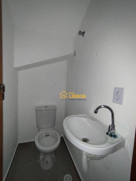 Sobrado à venda com 2 quartos, 140m² - Foto 31