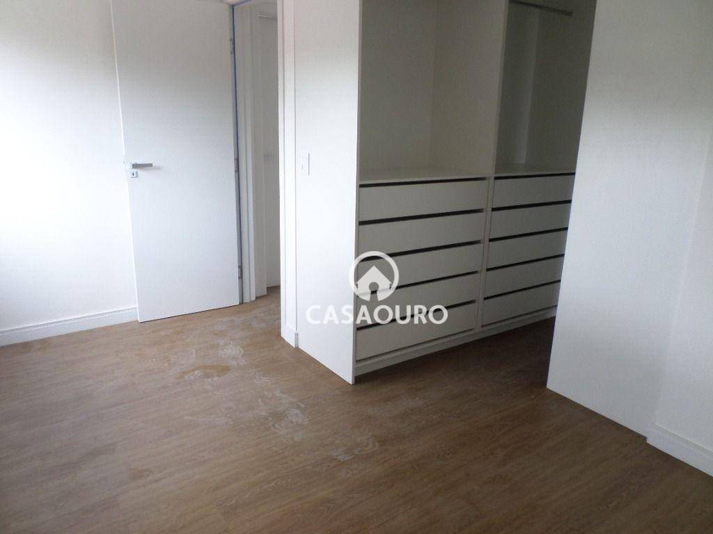 Apartamento à venda com 4 quartos, 140m² - Foto 23