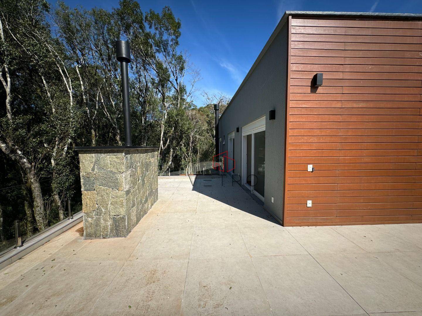 Casa de Condomínio à venda com 4 quartos, 375m² - Foto 34