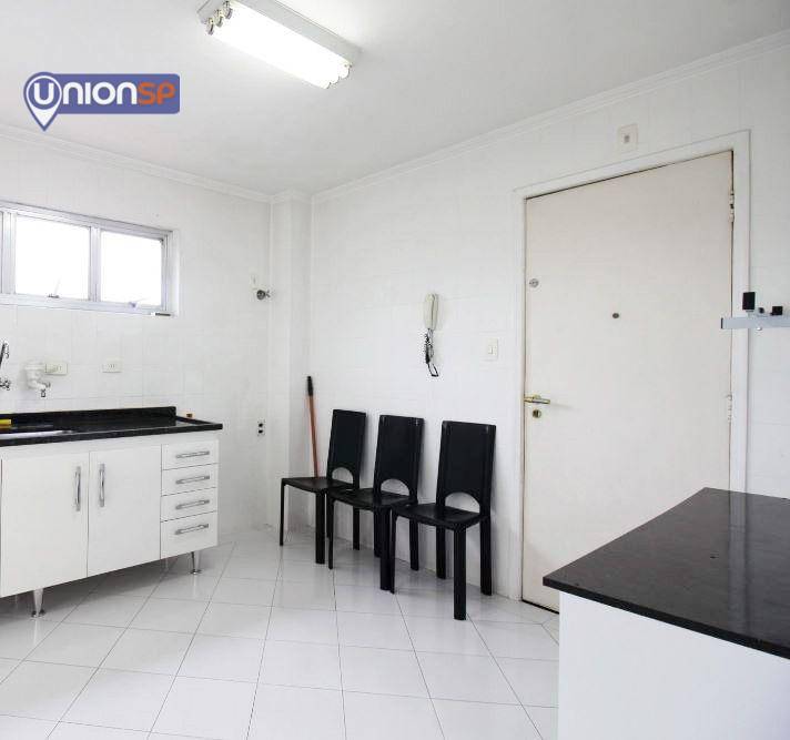 Apartamento à venda com 3 quartos, 90m² - Foto 13