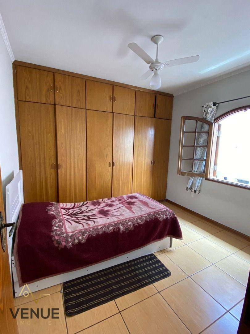 Sobrado à venda com 5 quartos, 174m² - Foto 15