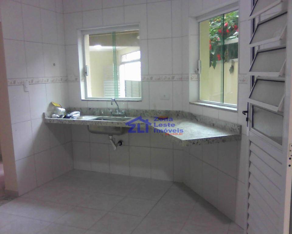 Sobrado à venda com 2 quartos, 120m² - Foto 15