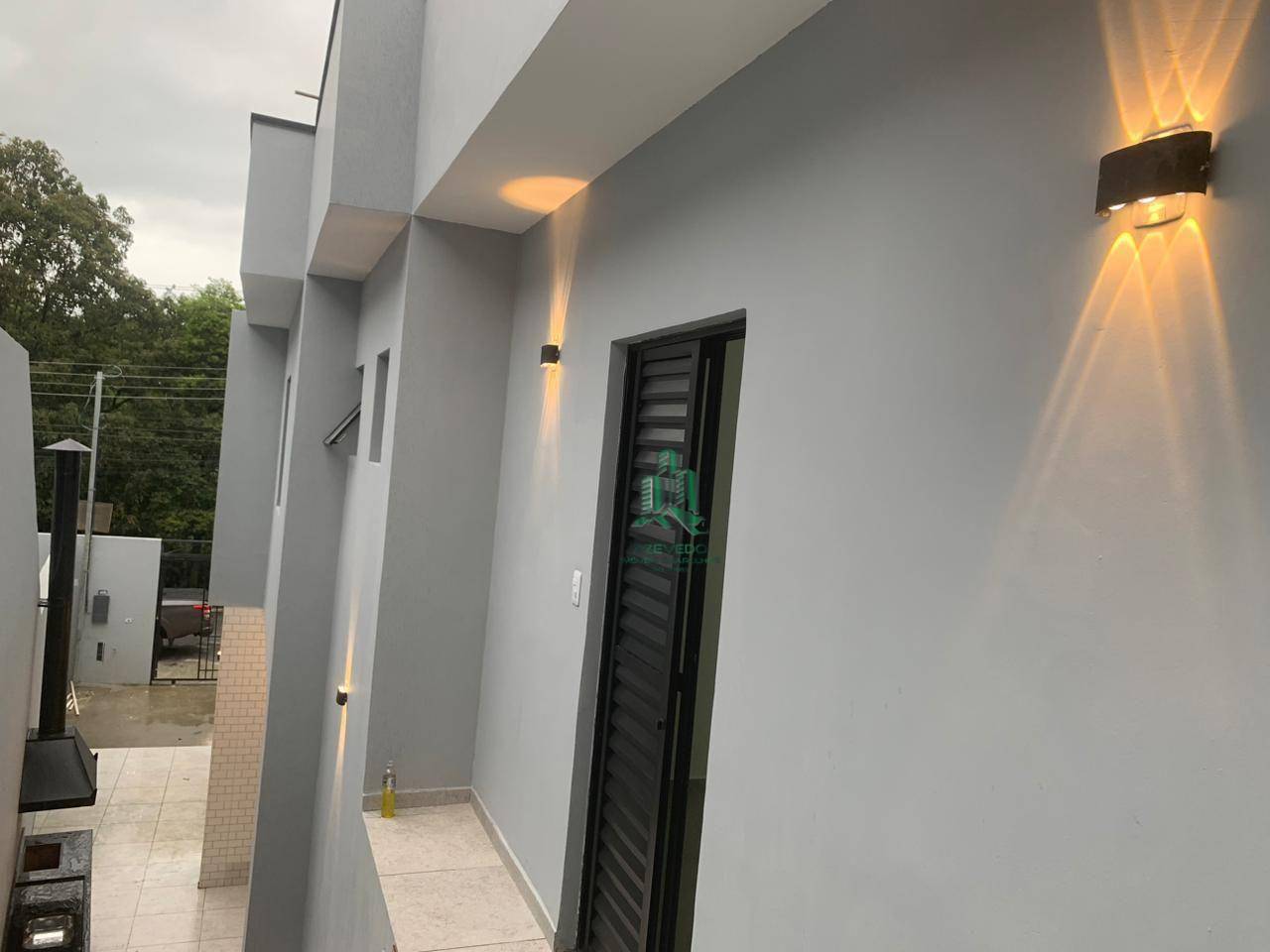 Sobrado à venda com 3 quartos, 102m² - Foto 4