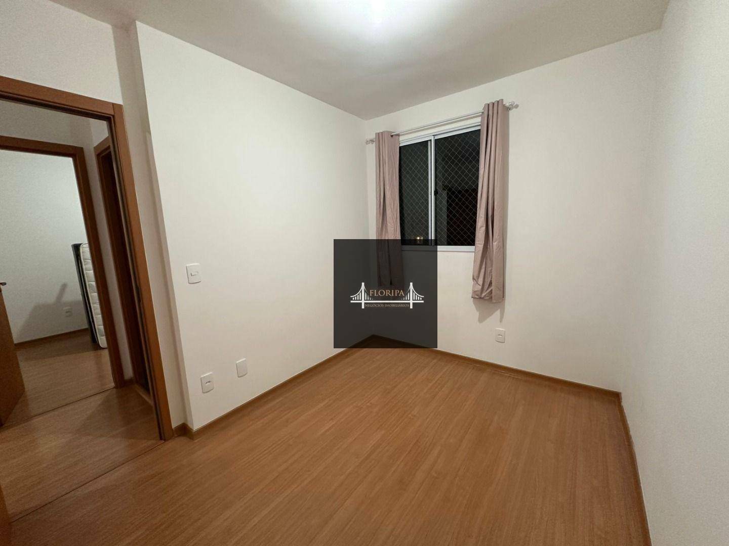 Apartamento à venda com 2 quartos, 44m² - Foto 4