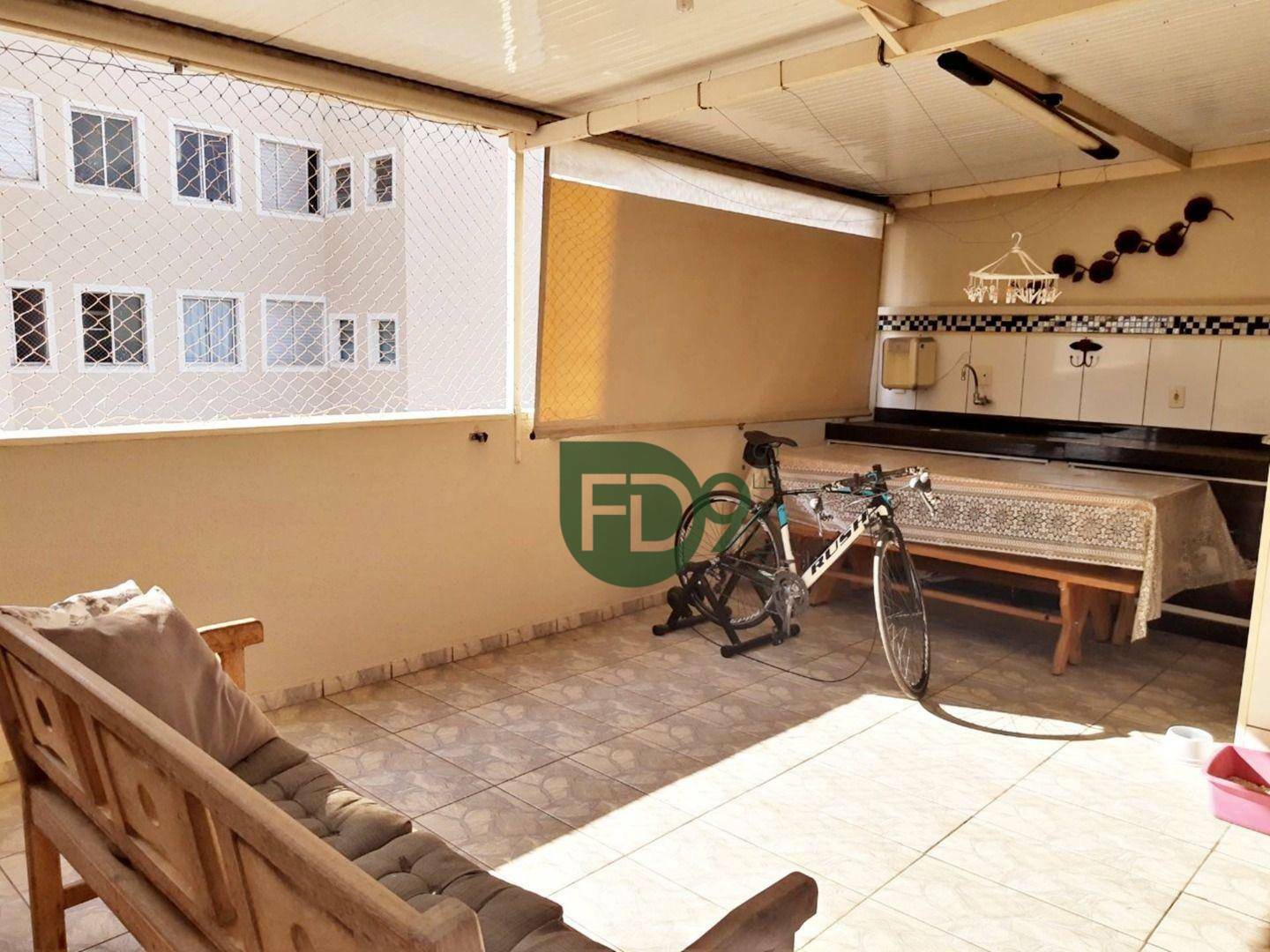 Apartamento à venda com 2 quartos, 105m² - Foto 13