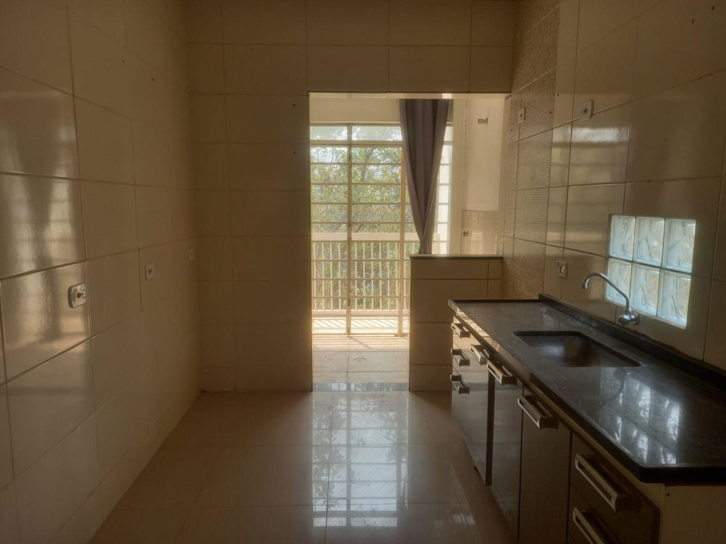 Sobrado à venda com 3 quartos, 200m² - Foto 5