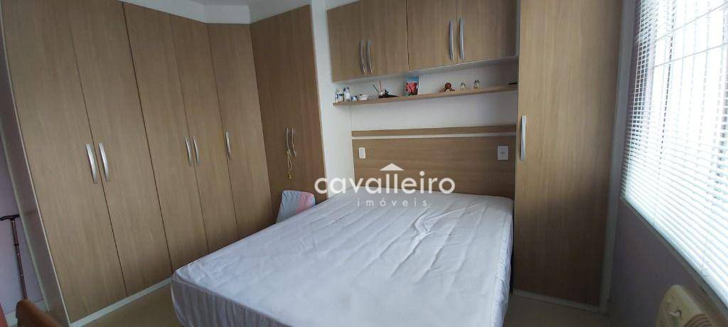 Casa de Condomínio à venda com 3 quartos, 201m² - Foto 24