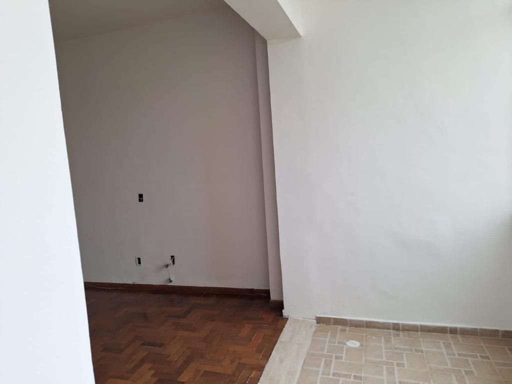 Apartamento à venda com 1 quarto, 64m² - Foto 6