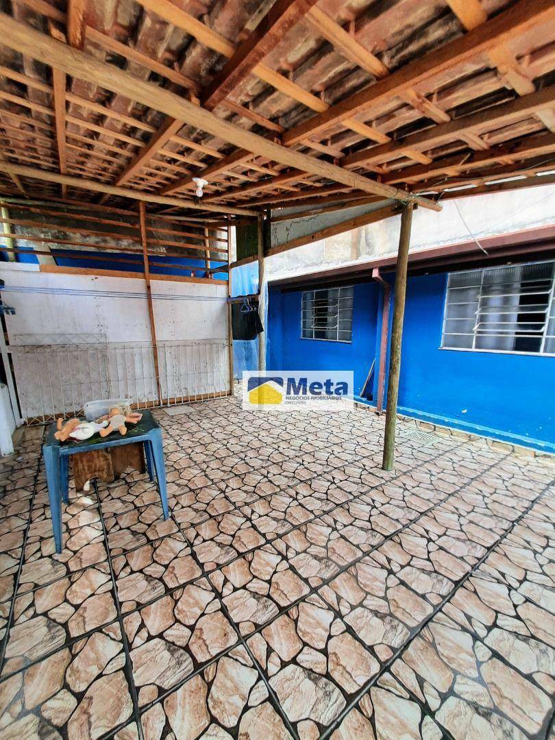 Casa à venda com 3 quartos, 206m² - Foto 19