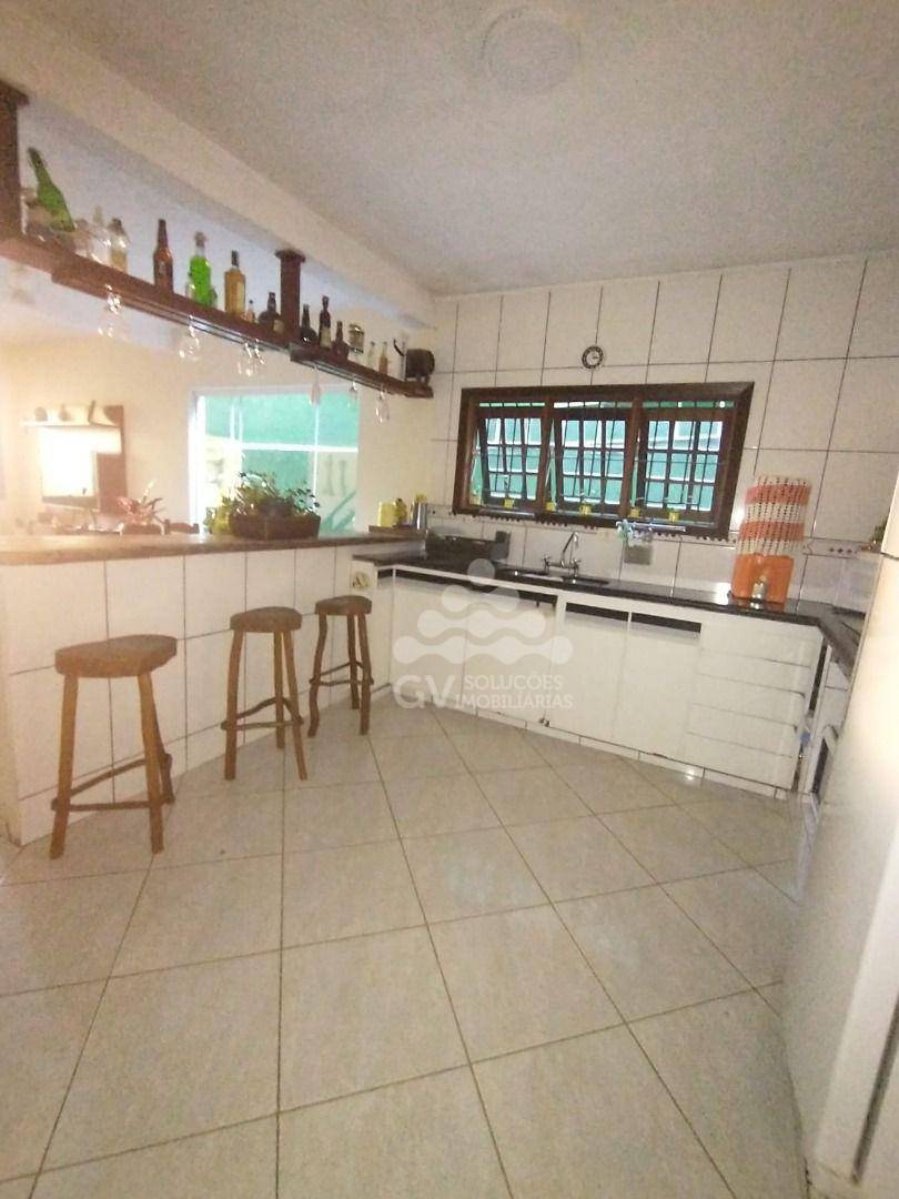 Sobrado à venda com 3 quartos, 160m² - Foto 4