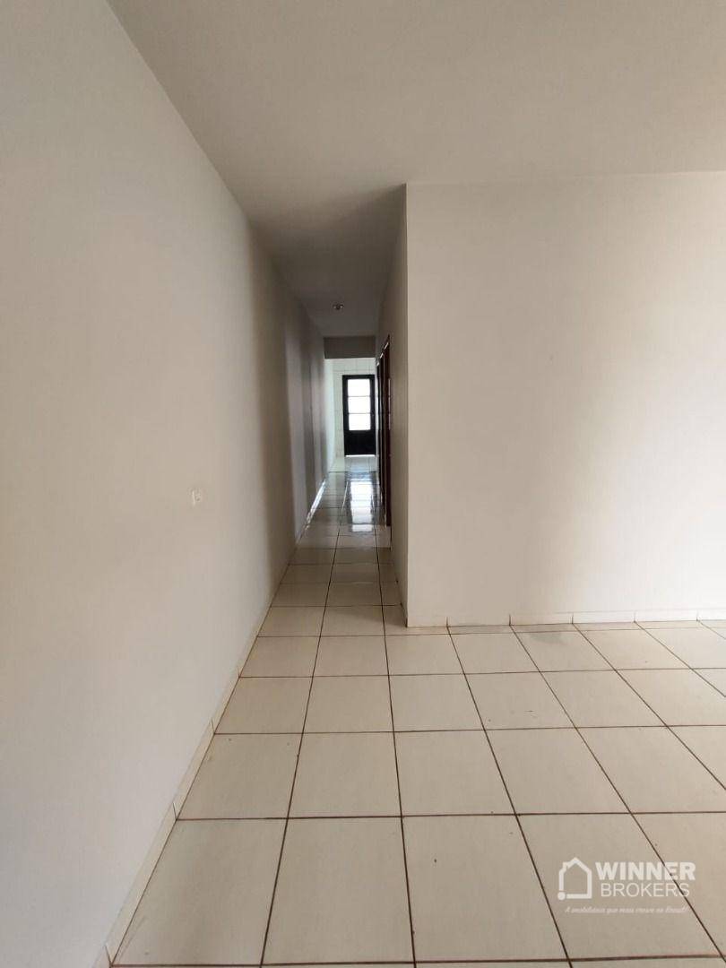 Casa à venda com 3 quartos, 81m² - Foto 8