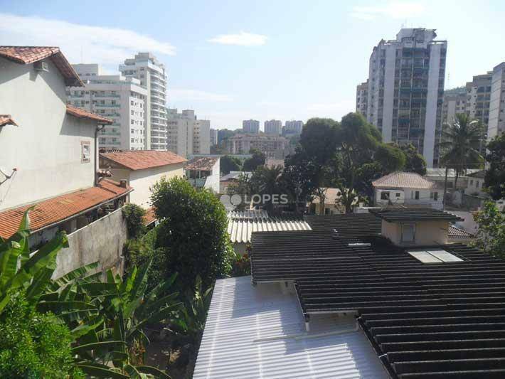 Casa de Condomínio à venda com 4 quartos, 97m² - Foto 10