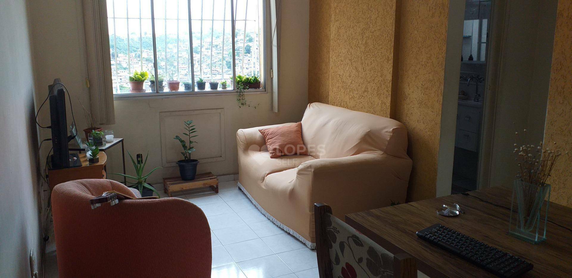 Apartamento à venda com 2 quartos, 58m² - Foto 1