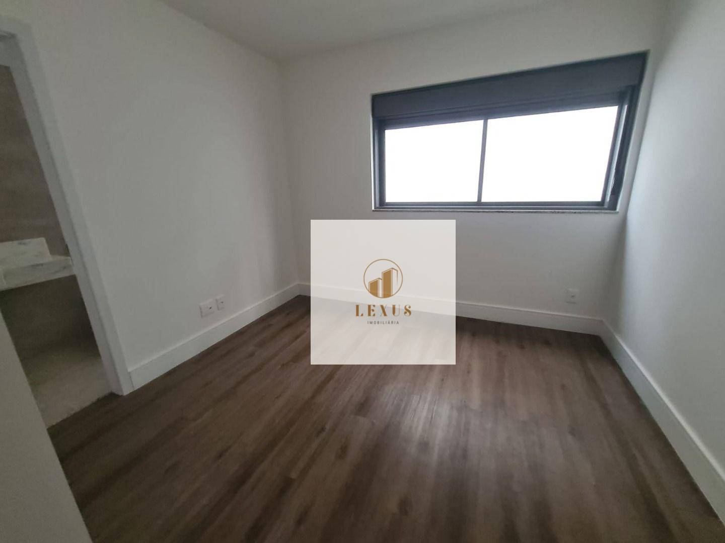 Apartamento à venda com 2 quartos, 67m² - Foto 10