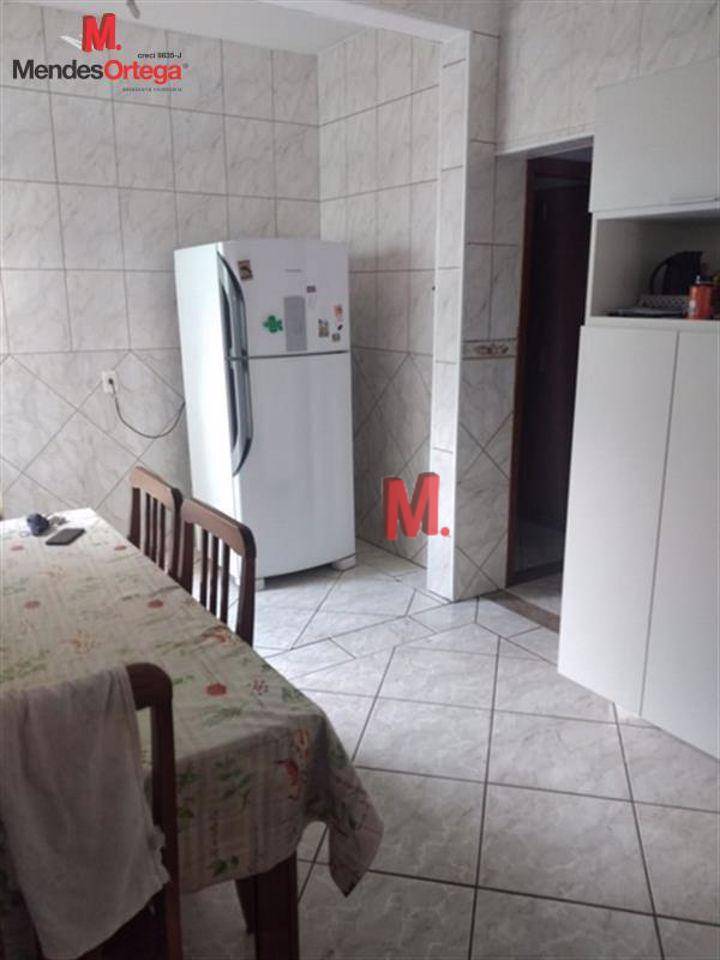 Casa à venda com 3 quartos, 136m² - Foto 18