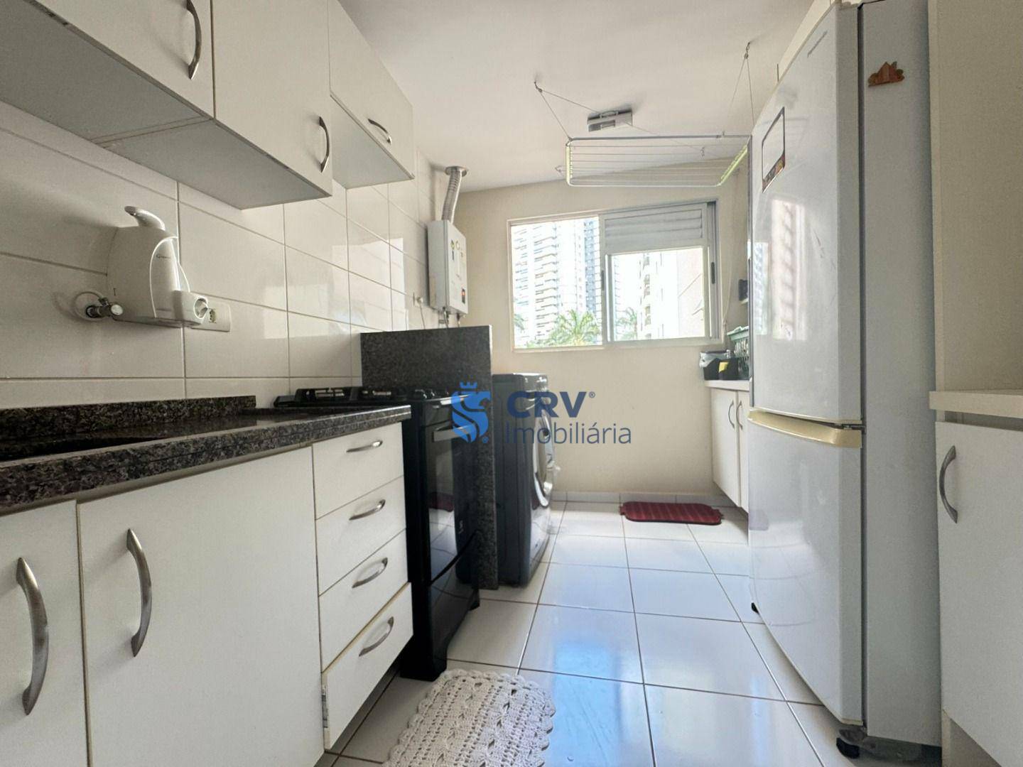 Apartamento à venda com 3 quartos, 81m² - Foto 13