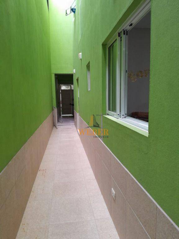 Sobrado à venda com 2 quartos, 253m² - Foto 27