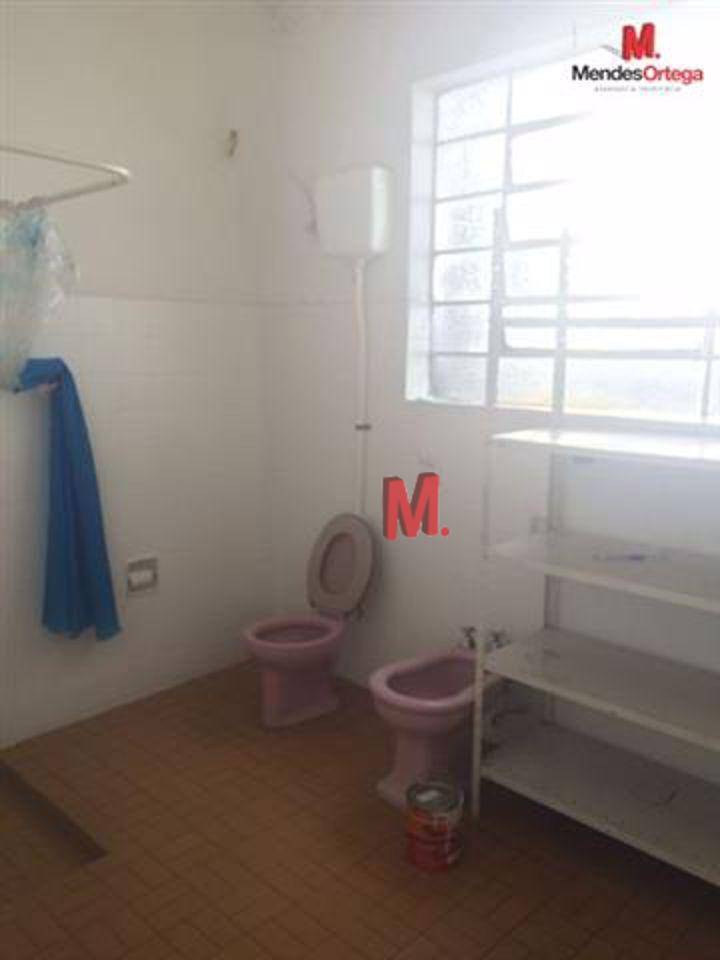 Prédio Inteiro para alugar, 900m² - Foto 25