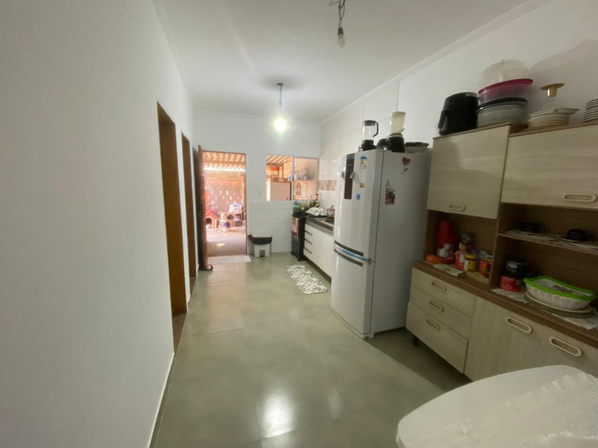 Casa à venda com 3 quartos, 175m² - Foto 5