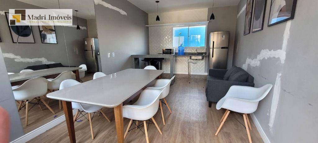 Apartamento à venda com 2 quartos, 35m² - Foto 47