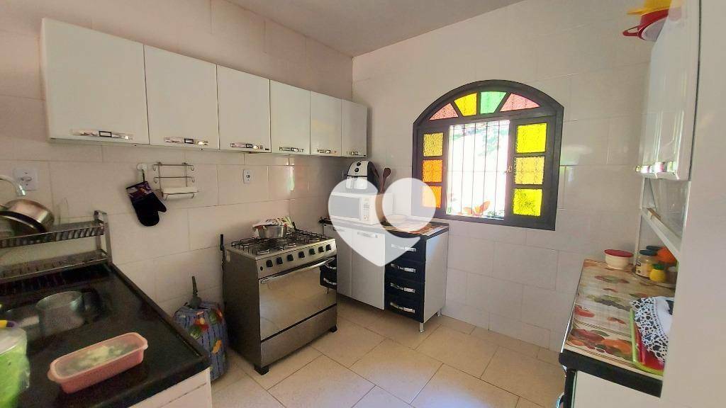 Sítio à venda com 9 quartos, 300m² - Foto 23