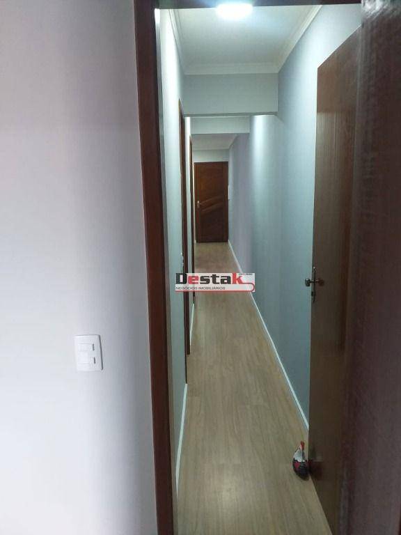 Apartamento à venda com 2 quartos, 55m² - Foto 18