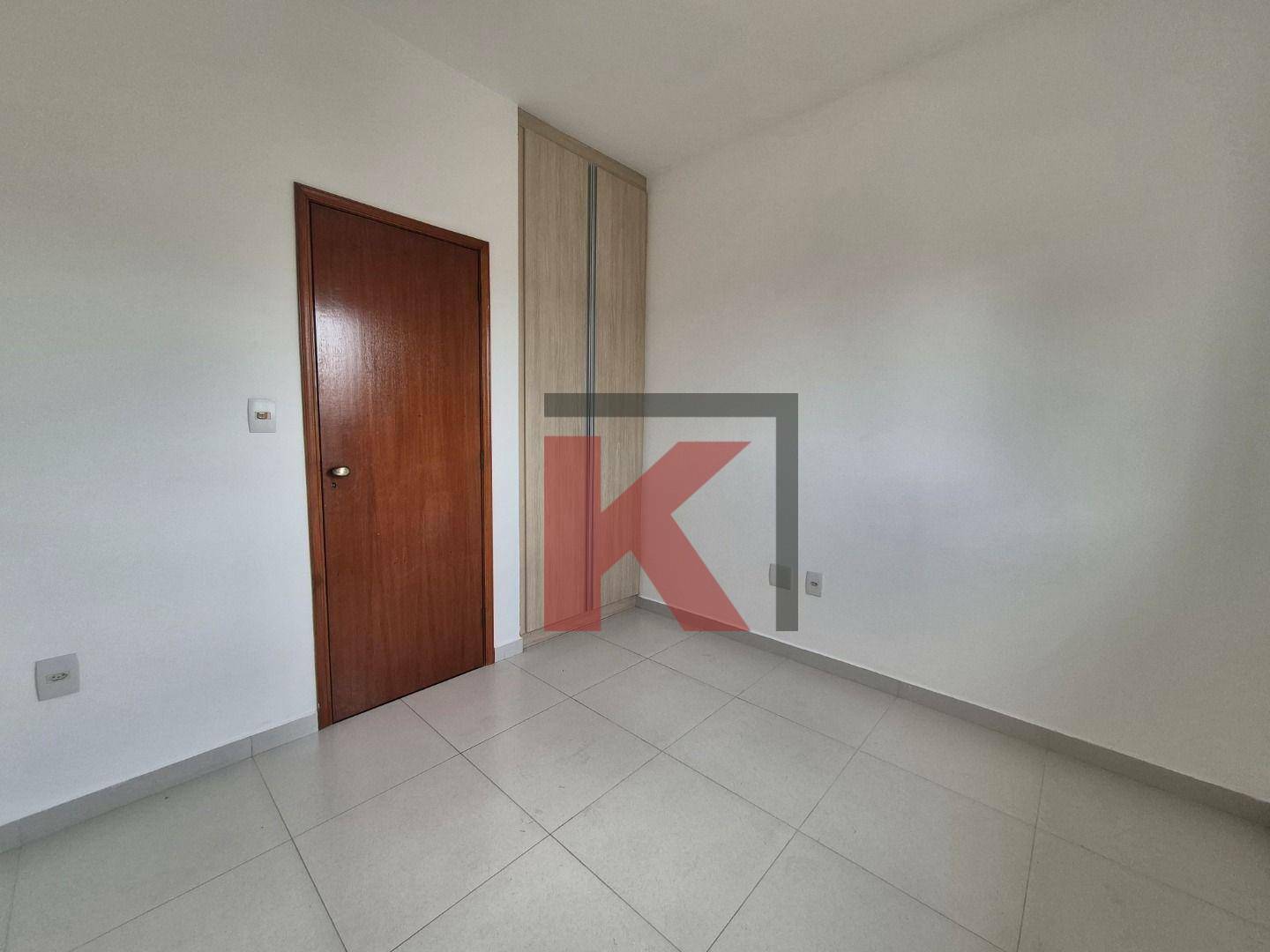 Casa para alugar com 2 quartos, 92m² - Foto 13