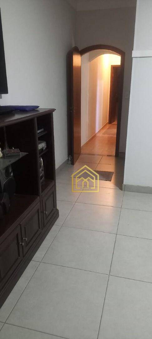 Sobrado à venda com 5 quartos, 193m² - Foto 9