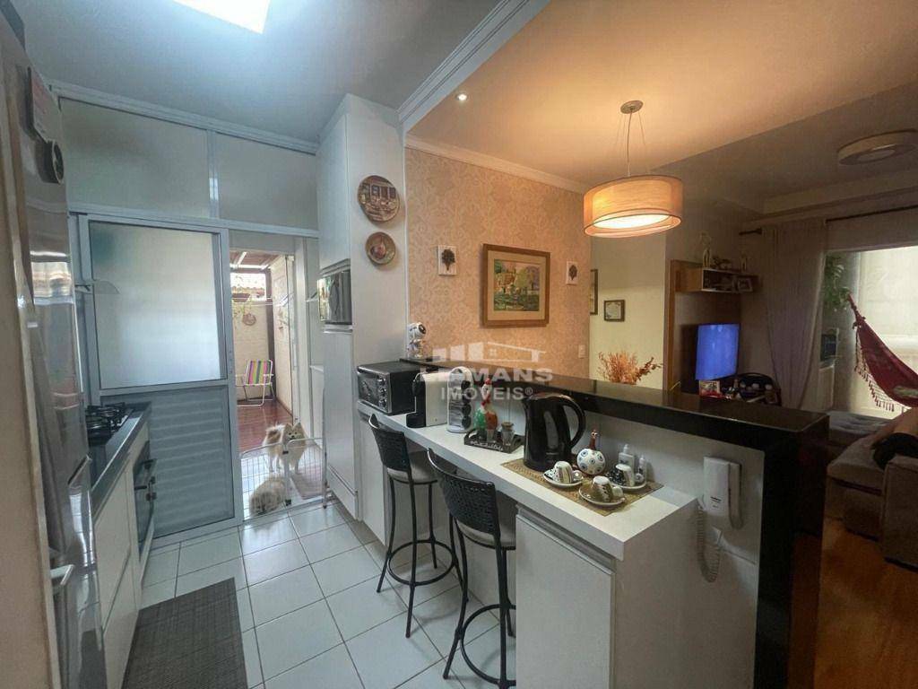 Apartamento à venda com 3 quartos, 75m² - Foto 3