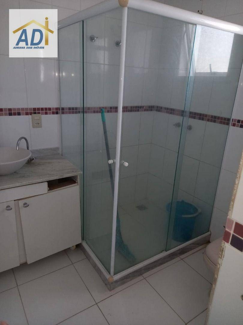 Casa de Condomínio à venda e aluguel com 4 quartos, 250m² - Foto 32