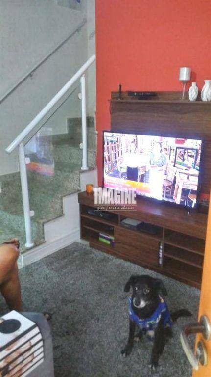 Sobrado à venda com 2 quartos, 62m² - Foto 2