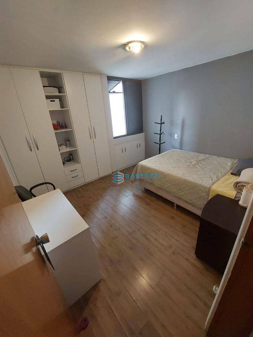 Apartamento à venda com 4 quartos, 125m² - Foto 9