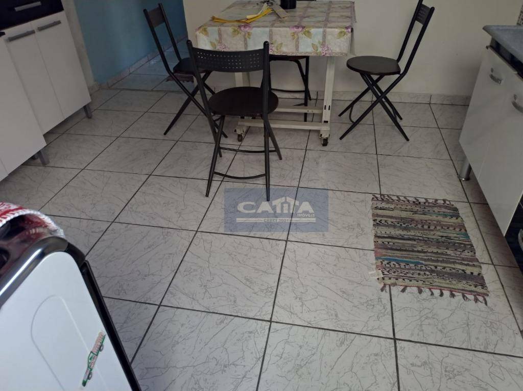 Casa à venda com 3 quartos, 119m² - Foto 4