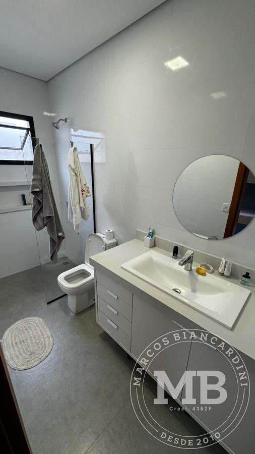 Casa de Condomínio à venda com 3 quartos, 233m² - Foto 19