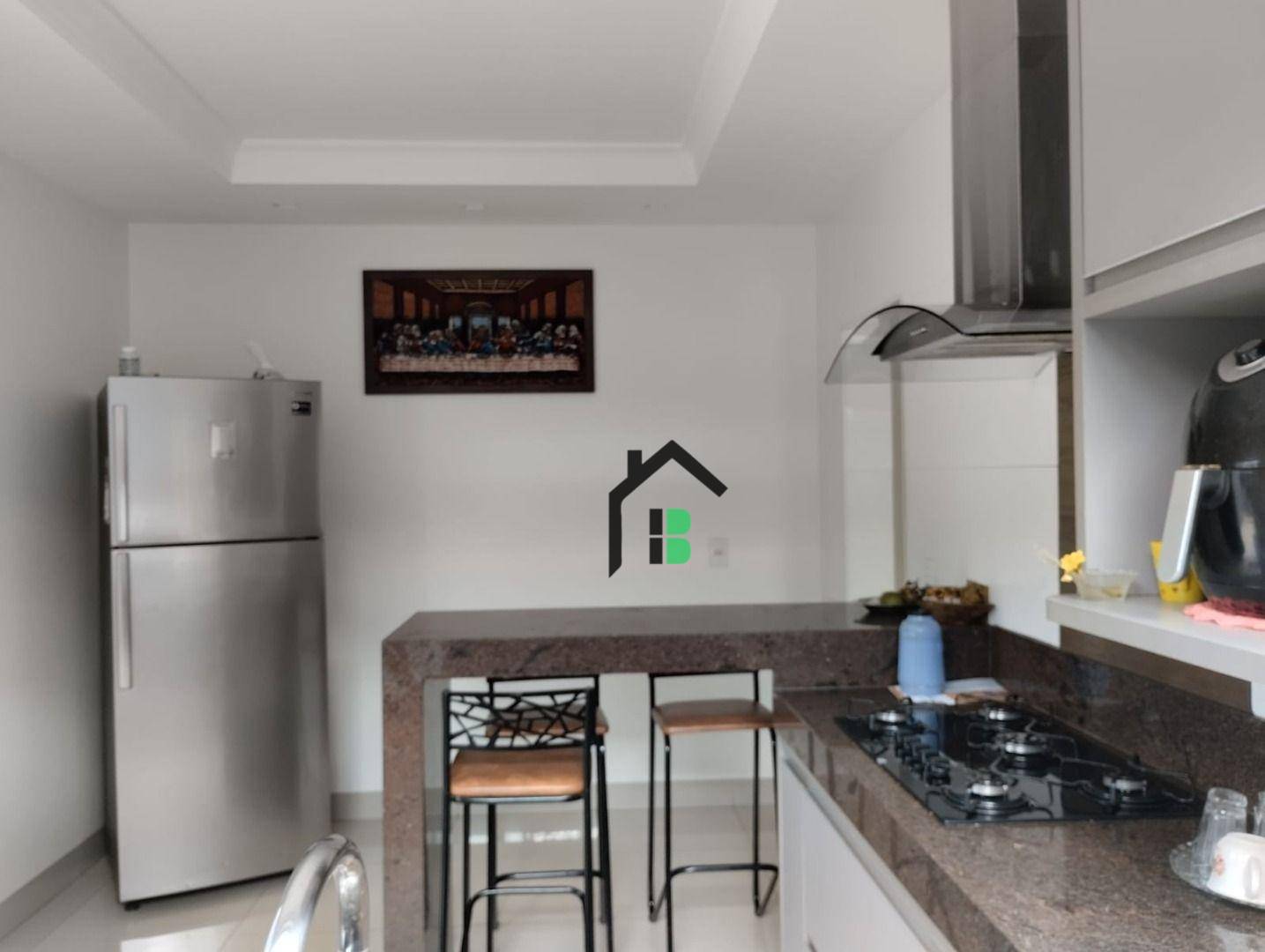 Casa, 4 quartos, 226 m² - Foto 1