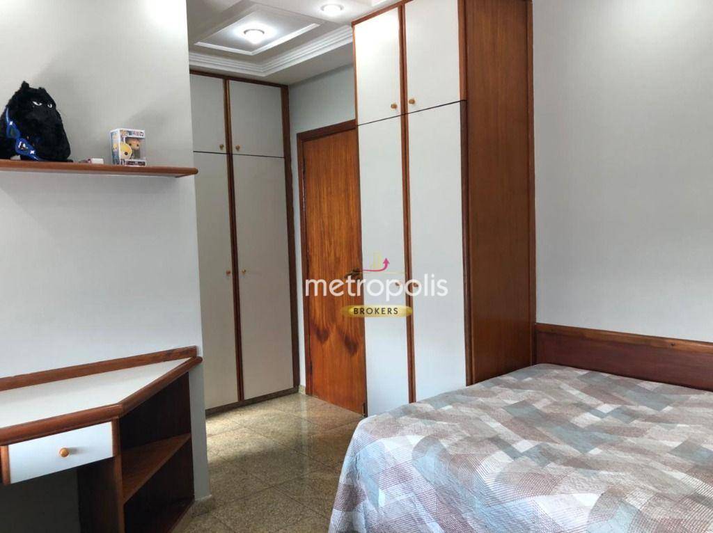 Apartamento à venda com 4 quartos, 228m² - Foto 20