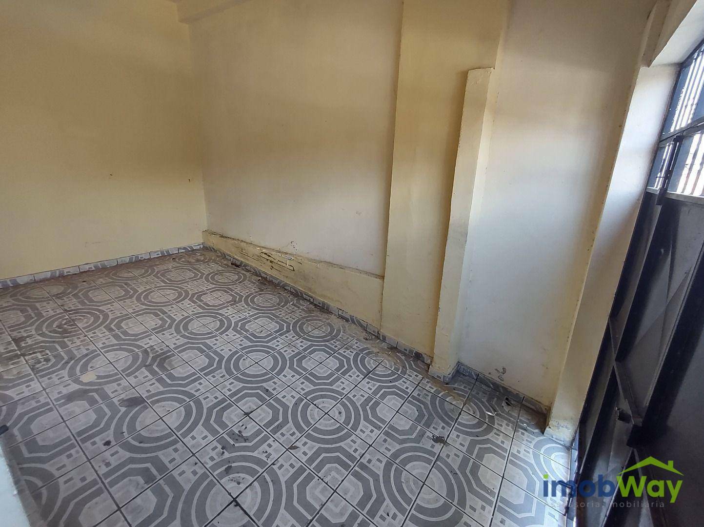 Apartamento para alugar com 2 quartos, 150m² - Foto 2