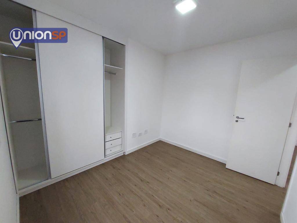 Apartamento à venda com 2 quartos, 62m² - Foto 14