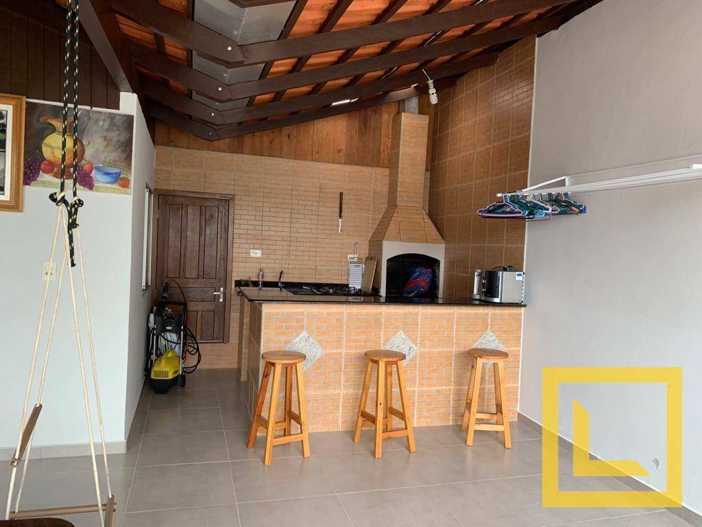 Casa à venda com 4 quartos, 252m² - Foto 14