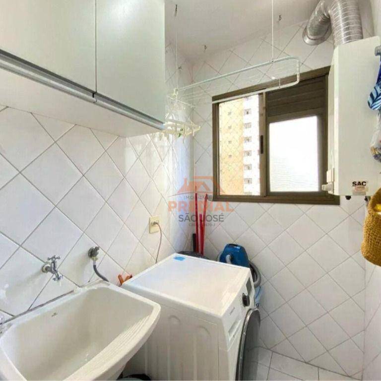Apartamento à venda com 2 quartos, 75m² - Foto 15